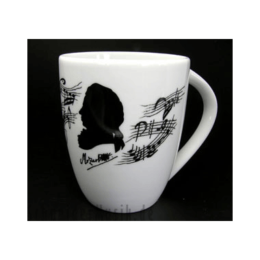 Henkelbecher mit Motiv Silhouette und Unterschrift von Wolgang Amadeus Mozart