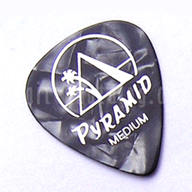 Pyramid 555 Classic Celluloid Pick, Medium 0.70 mm, pearl-black