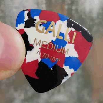 Galli A187M Celluloid RAINBOW Triangular 346 Pick, Medium 0.70 mm