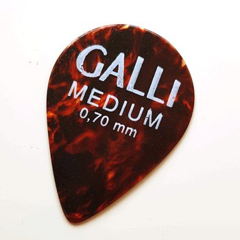 Galli A5M Celluloid SHELL 358 Púa, Medium 0.70 mm