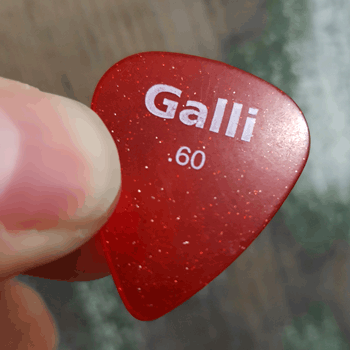 Galli P71R Formula POLYCARBONATE GLITTER Pick 0.60 mm, red sparkle