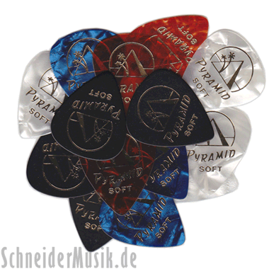 Pyramid 554SD Classic Celluloid Picks, Soft 0.50 mm (32-pack), with box